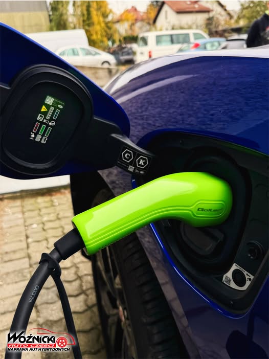 Ładowanie samochodów elektrycznych i hybryd plug-in – Auto Woźnicki