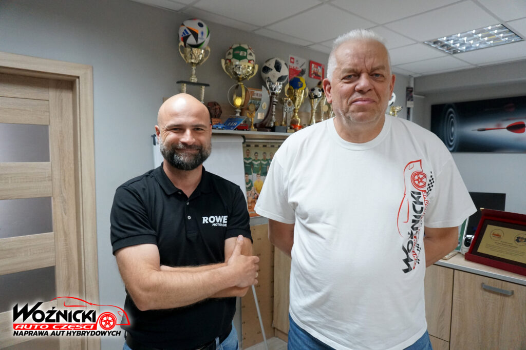 przedstawiciele/partnerzy w siedzibie sklepu