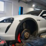 Porsche Taycan w Auto Woźnicki – wymiana klocków hamulcowych